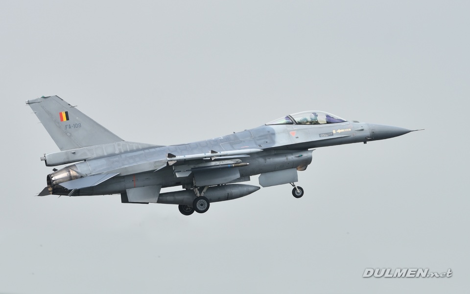 F-16AM FA-109 2wng